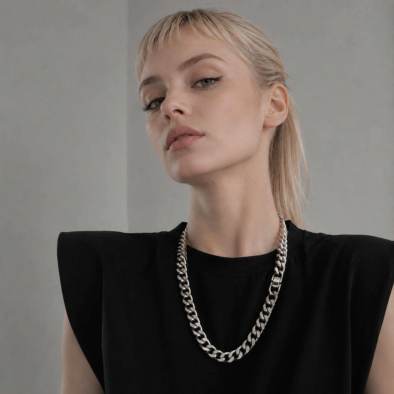 The Sculptural Heavy Link