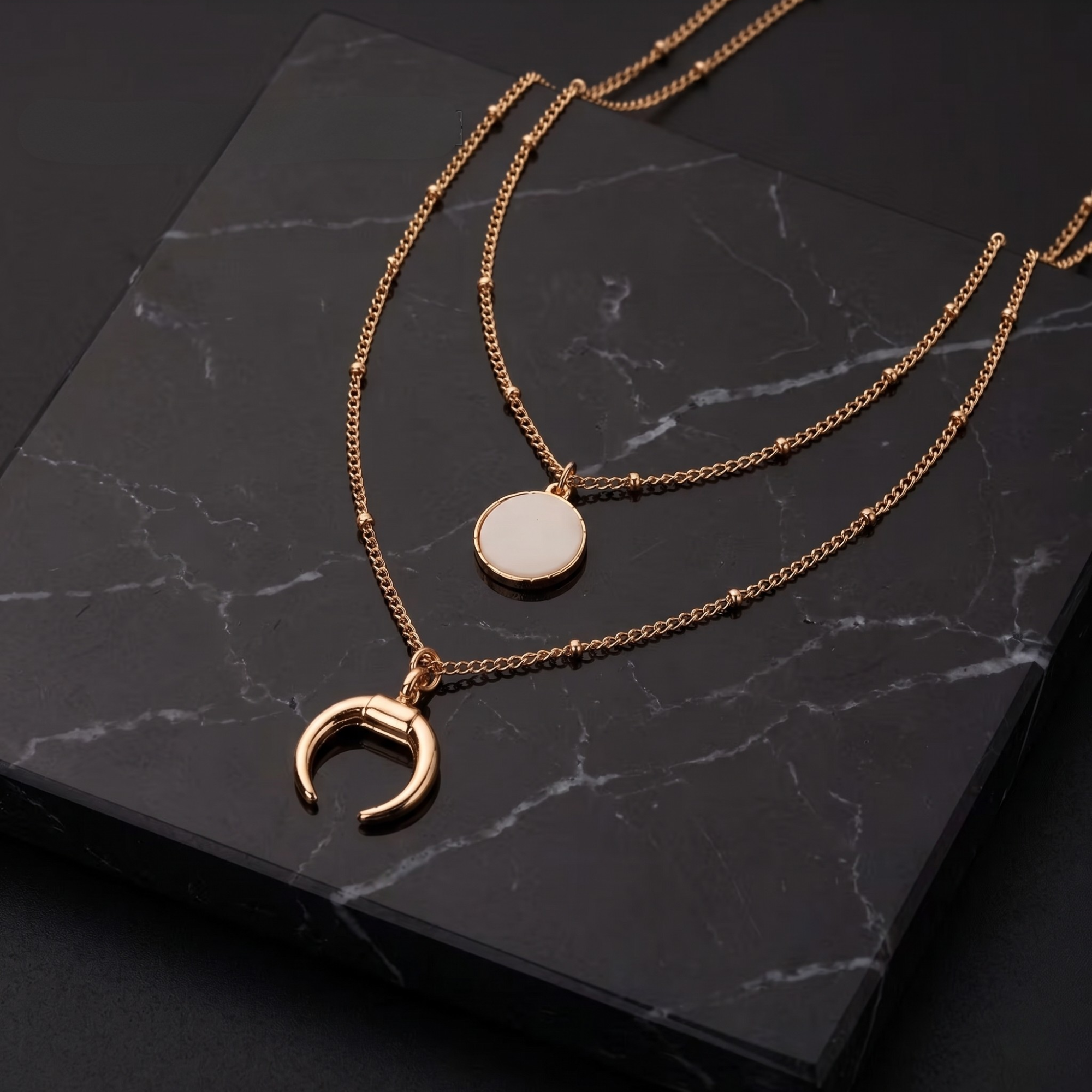 The Simple Gold Necklace