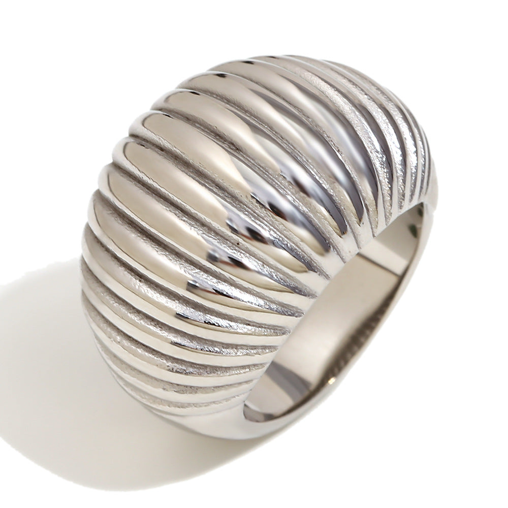 The Signet Pattern Ring