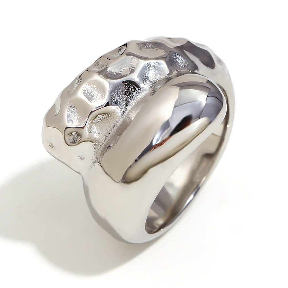 The Signet Pattern Ring