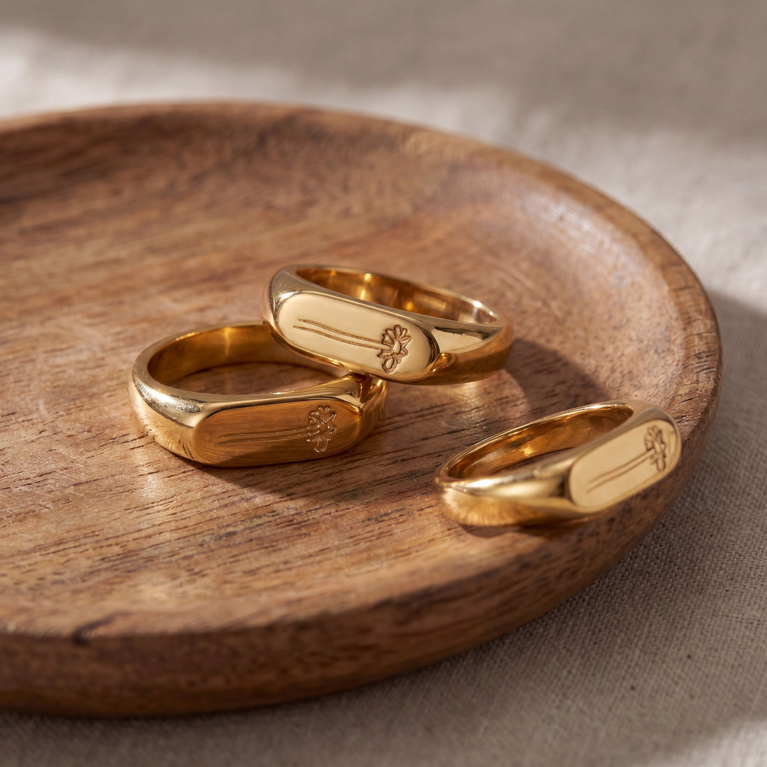The Wildflower Signet Ring
